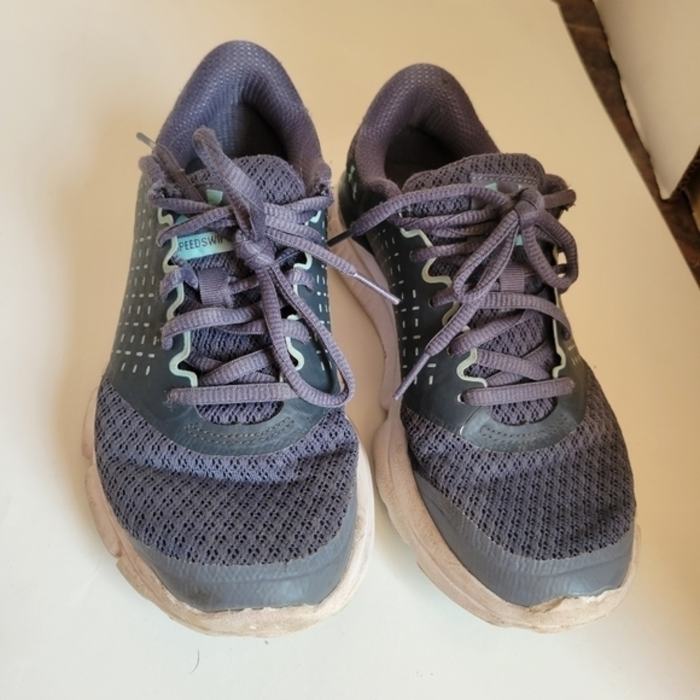 Under Armour speedswift‎ 2 ladies athletic sneaker size 6